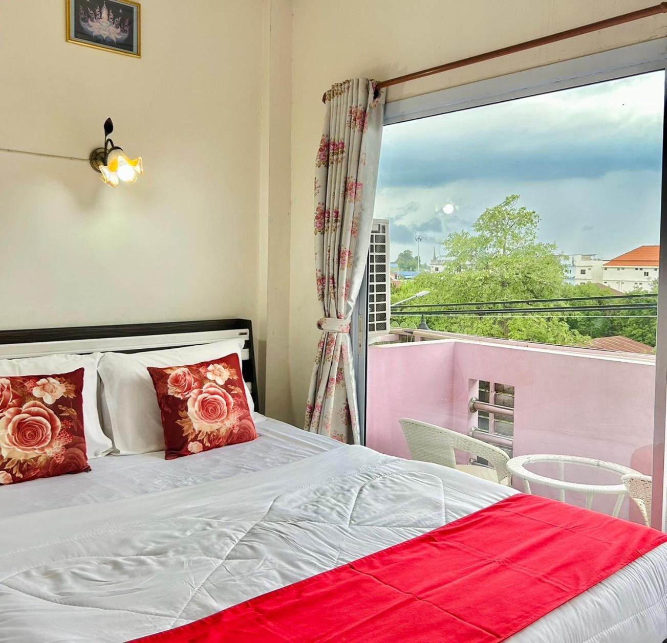 Home One Love Ayutthaya Main Zone By Baan One Love Group Luaran gambar